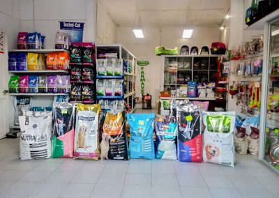 Clínica veterinaria Farmamet | Productos para mascotas, perros y gatos